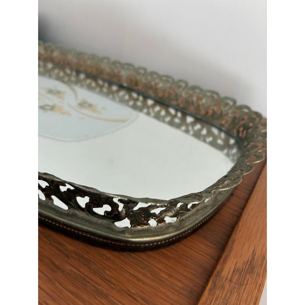 Vintage Oval Brass Gold Tone Filigree Mirror Vanity Tray Floral Perfume Ornate - Picture 3 of 8